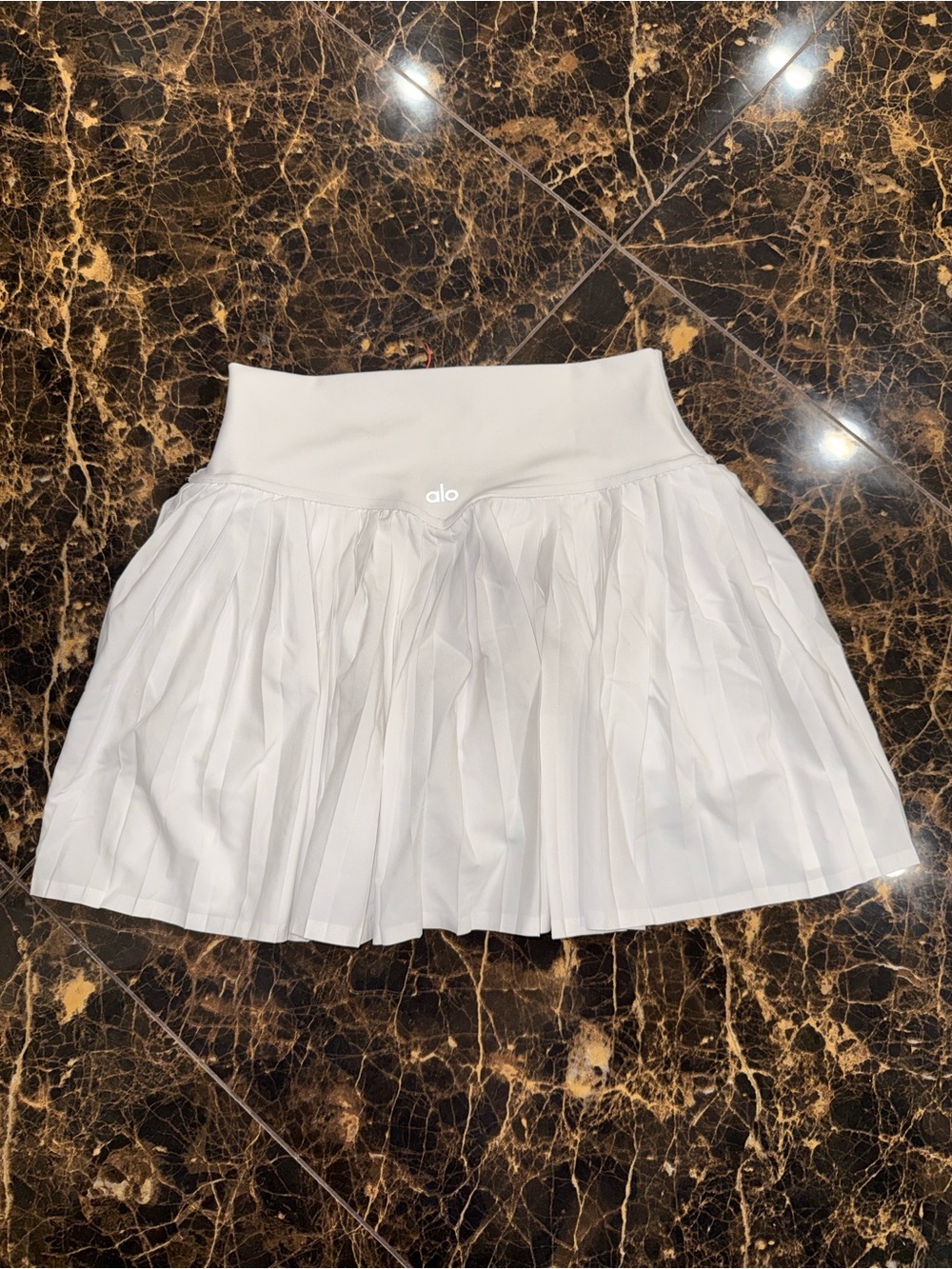 ALO Yoga White Pleated Tennis Skirt